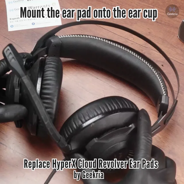 Hyperx cloud revolver online ear cups