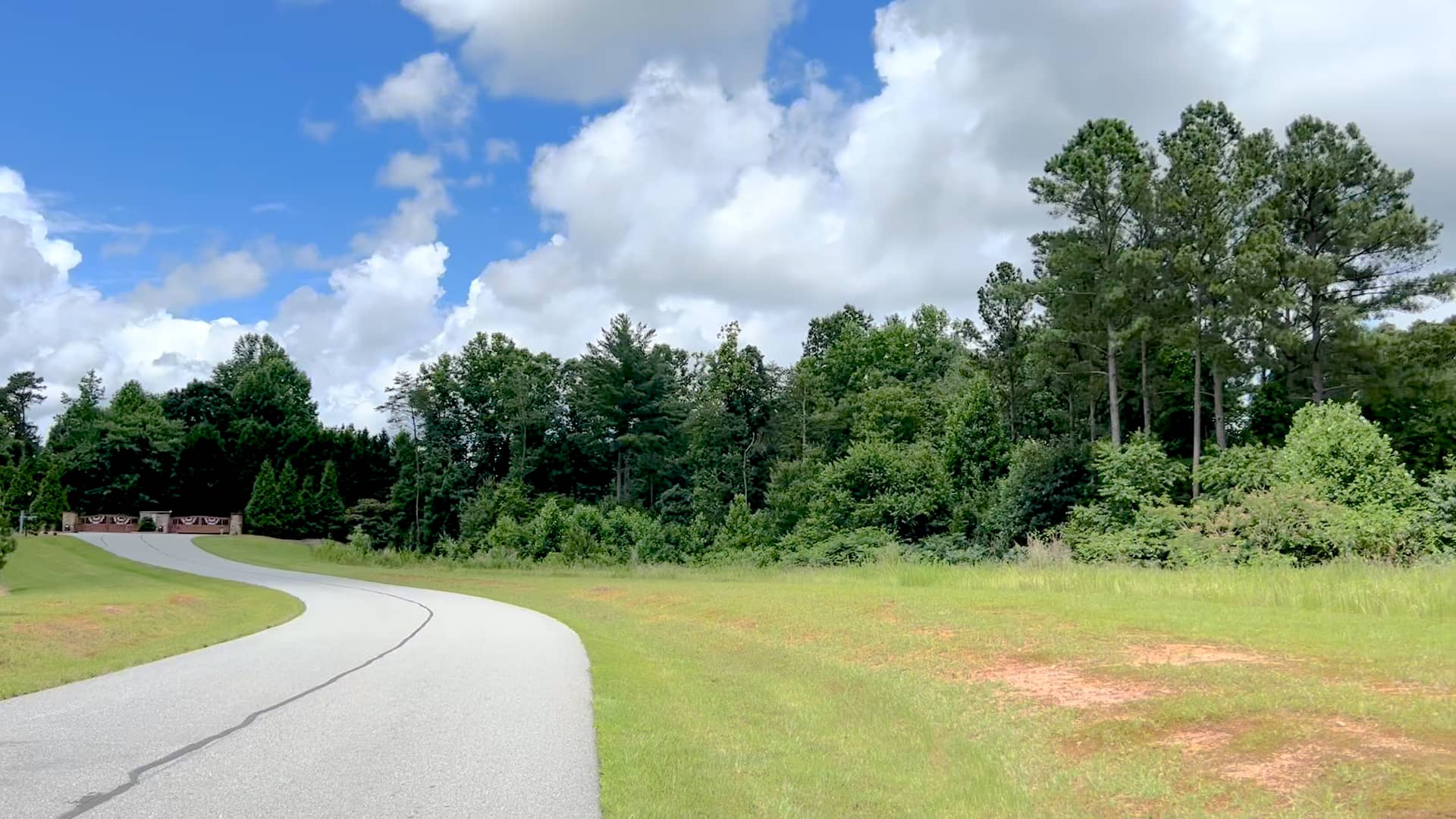 2.89 Acres, Lot 99 Waters Edge Edgewater on Lake Rhodhiss on Vimeo