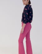 Vídeo: CAMISA GABY CHEETAH JACQUARD