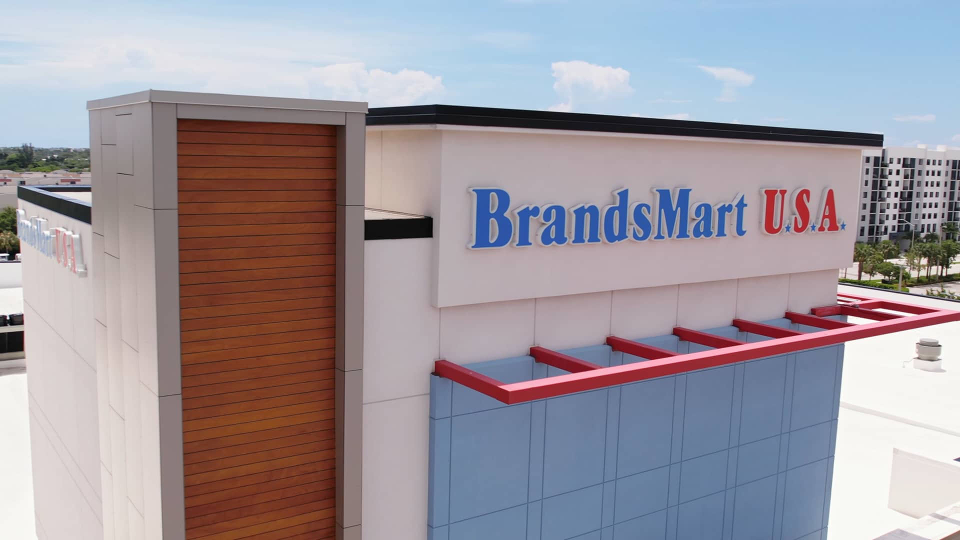 BrandsMart Store Tour on Vimeo