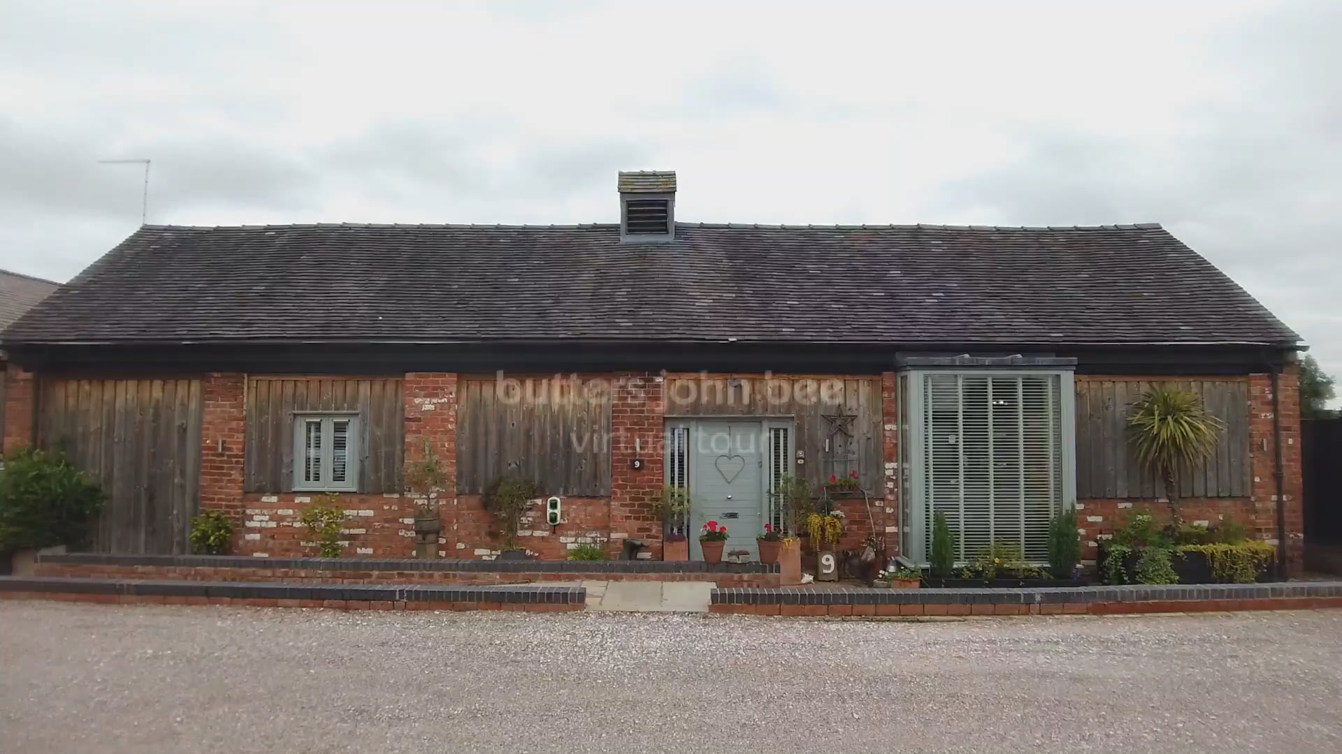 Quick Sneak Peek of Coole Lane, Nantwich, 3 bedroom Barn Conversion For