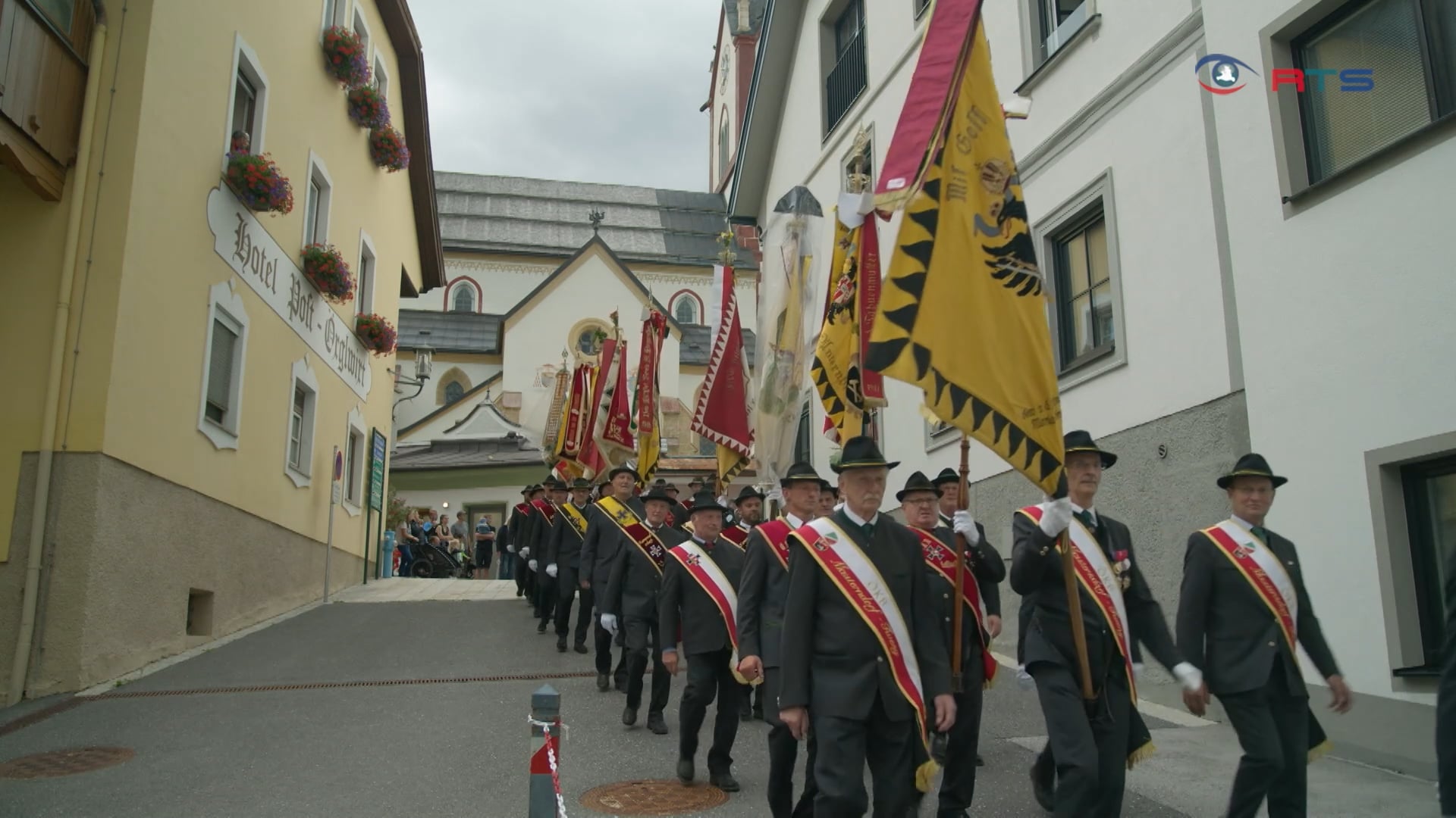 160-rekruten-des-bundesheeres-wurden-in-mariapfarr-angelobt