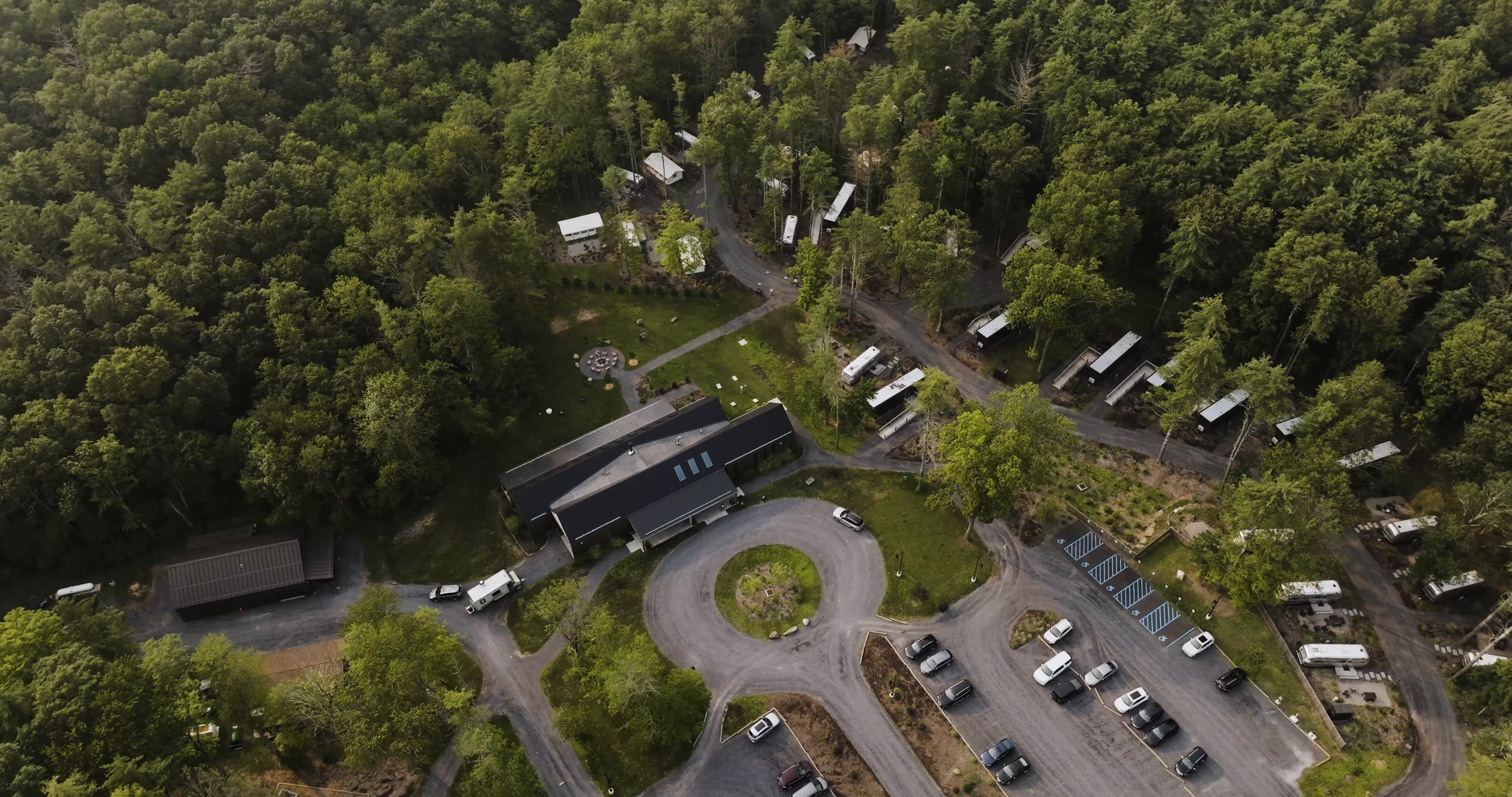 PICharPaK WorksHoP.×CAMP HILLS