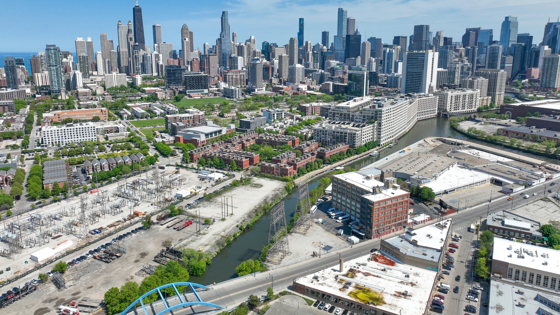 1040 N Kingsbury, Chicago IL