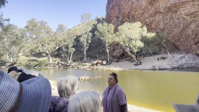 Heart Beats - Sili - Ormiston Gorge