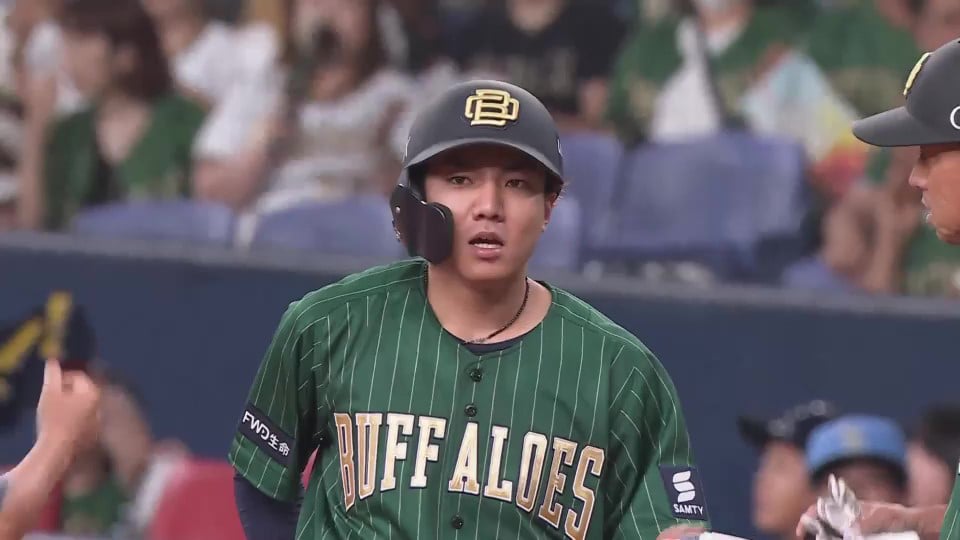 【5回裏】反撃開始!! バファローズ・宜保翔 センターへの同点タイムリーヒットを放つ!!  2023年8月2日 オリックス・バファローズ 対 東北楽天ゴールデンイーグルス