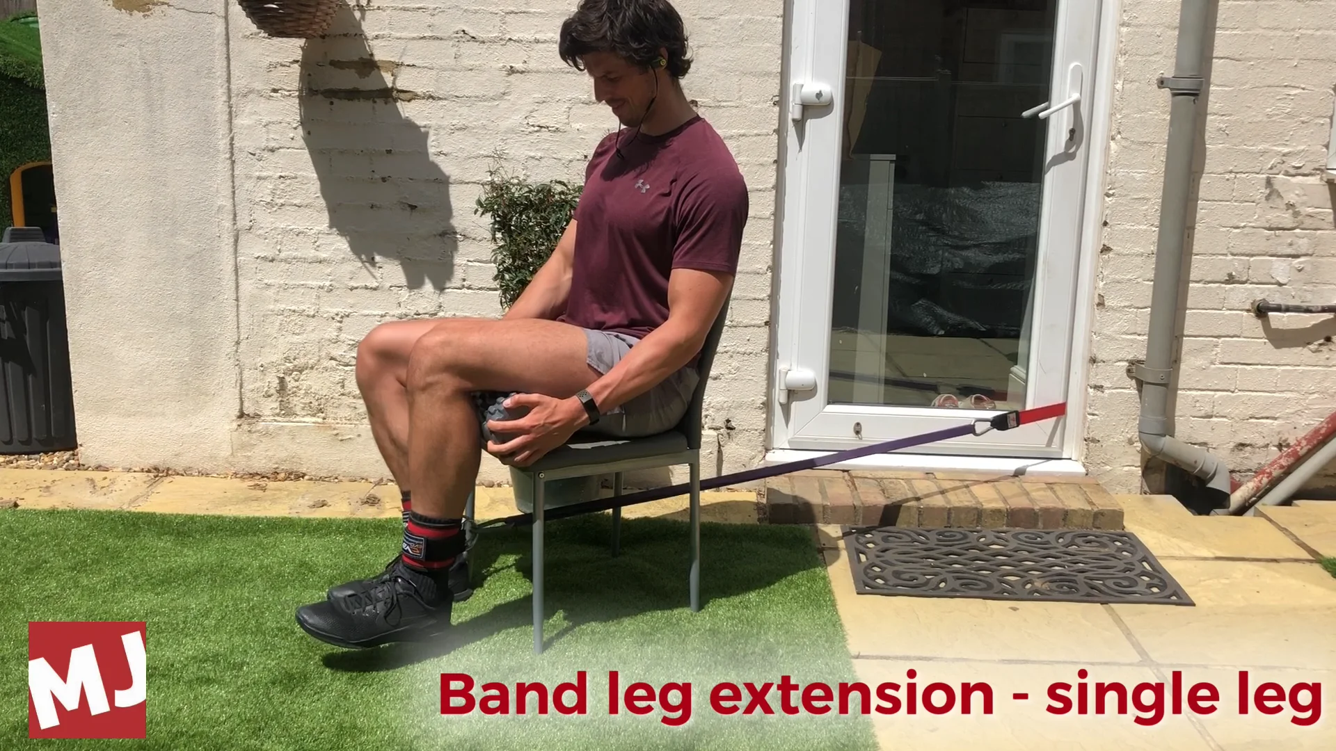 Leg extension with resistance band on Vimeo