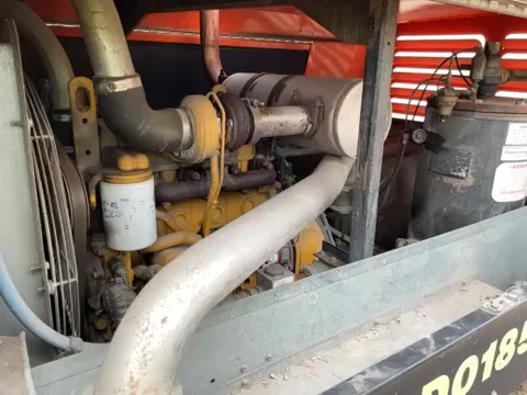 2010 SULLIVAN PALATEK D185PJD PORTABLE AIR COMPRESSOR SN 29547