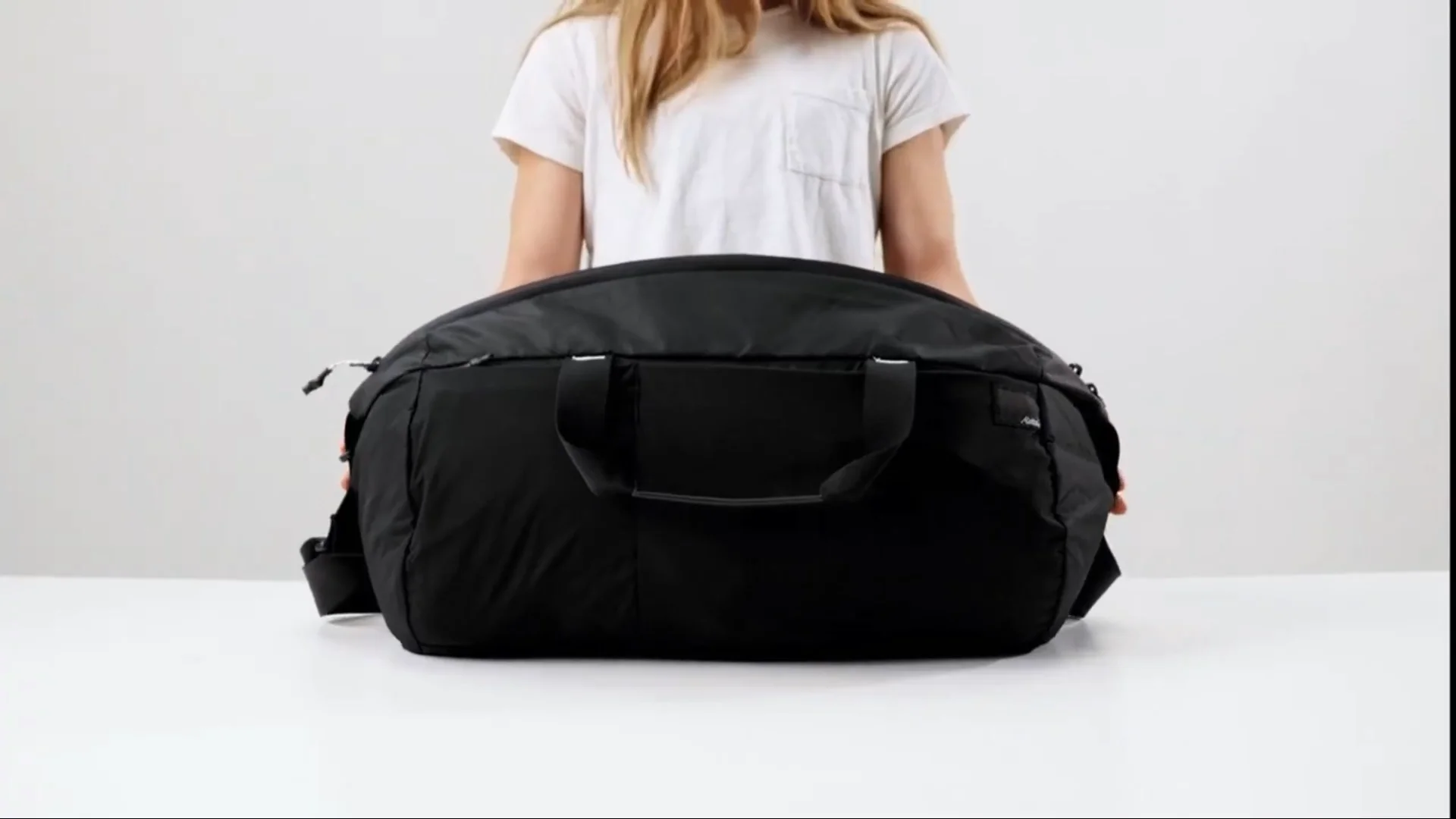 ReFraction™ Packable Duffle - 25L – Nitecore Singapore