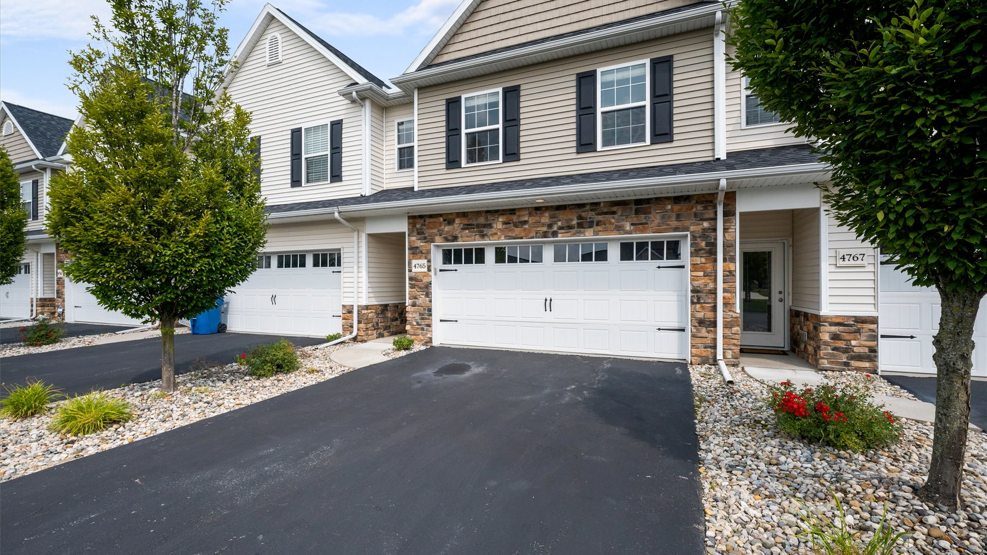 4765 Lakeside Dr, Maumee, OH on Vimeo