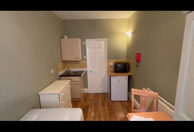 Self-Contained single studio in Notting Hill Gates Main Photo