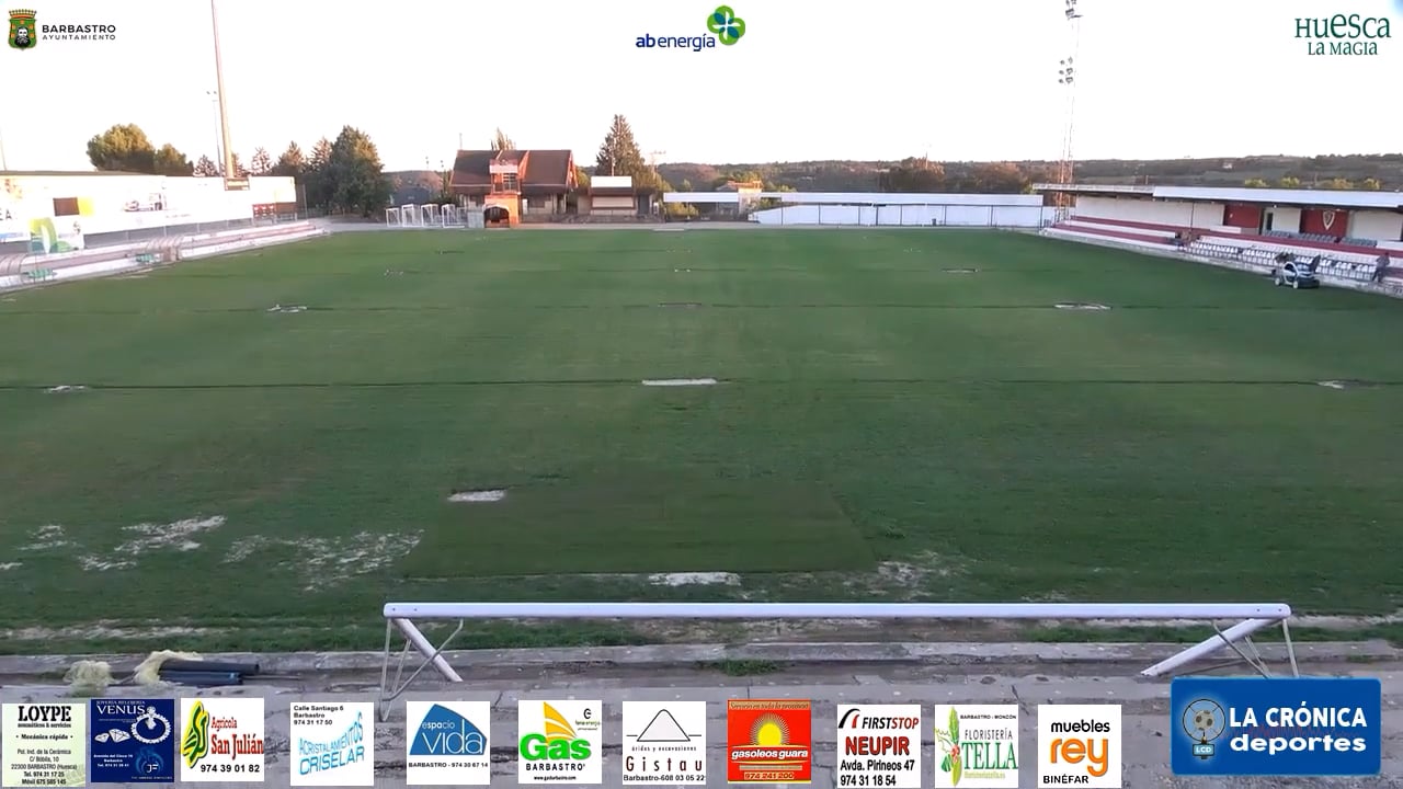 LOS TRABAJOS DE MEJORA EN EL CAMPO MUNICIPAL DE LOS DEPORTES AVANZAN A BUEN RITMO (Se prevé que esté listo para mediados de septiembre)