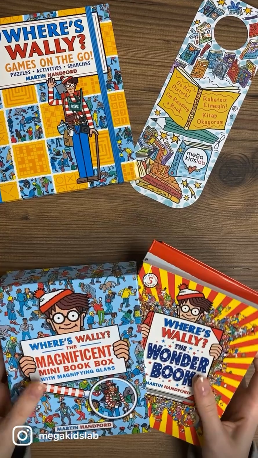 Where's Wally? The Magnificent Mini Book Box-9781406356489