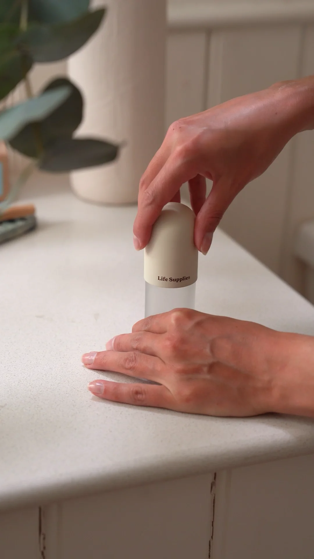 Antiperspirant refill_Cream bathroom 1 on Vimeo