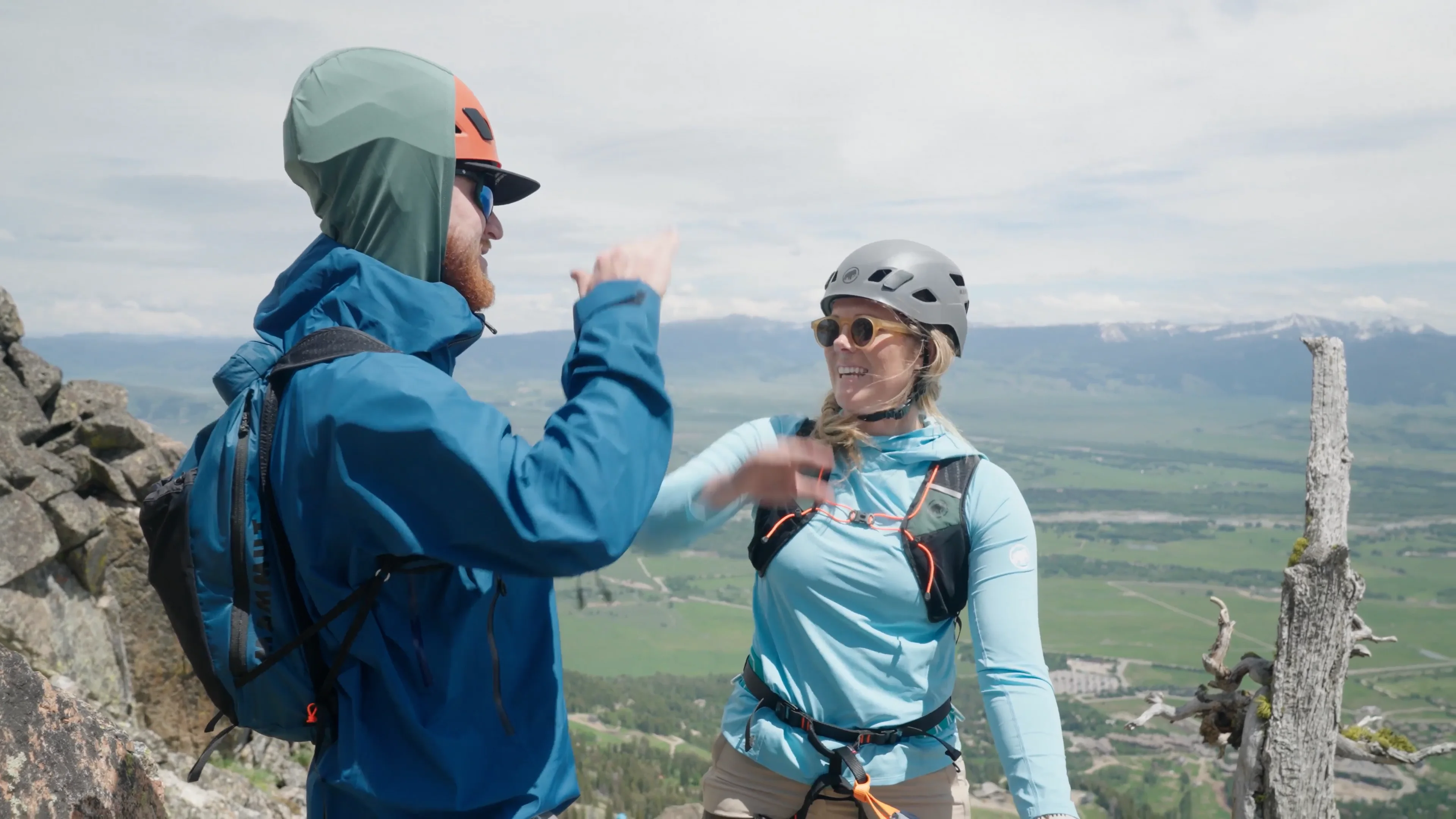 Hotel Kalinga Team Climbing Shoes Five Ten Freerider Pro Shoes Evo
