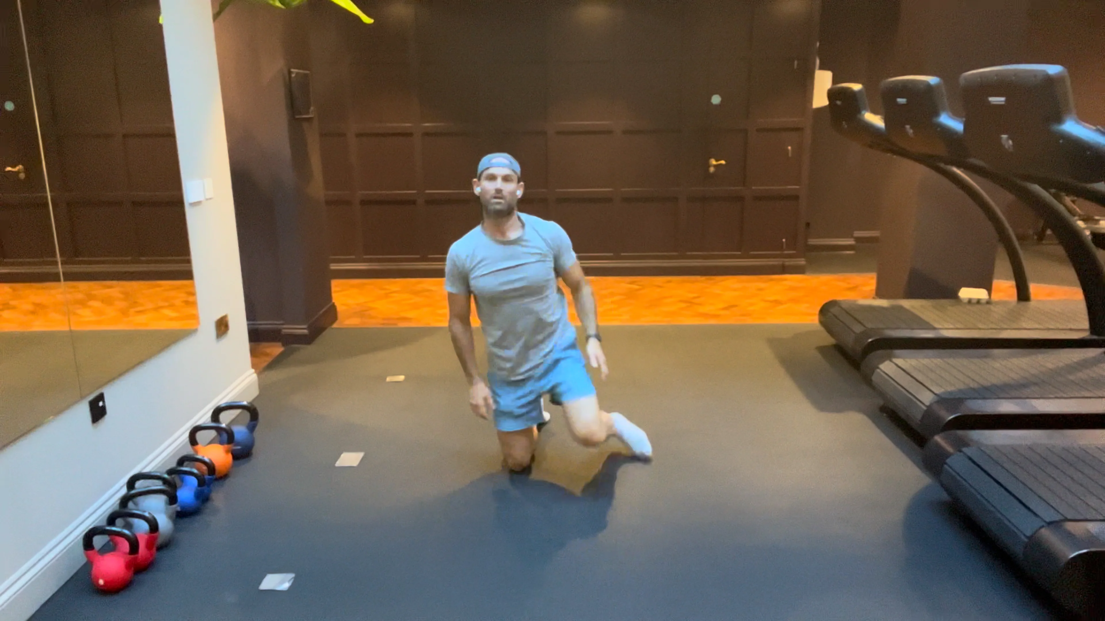 Kneeling Lat Stretch on Vimeo