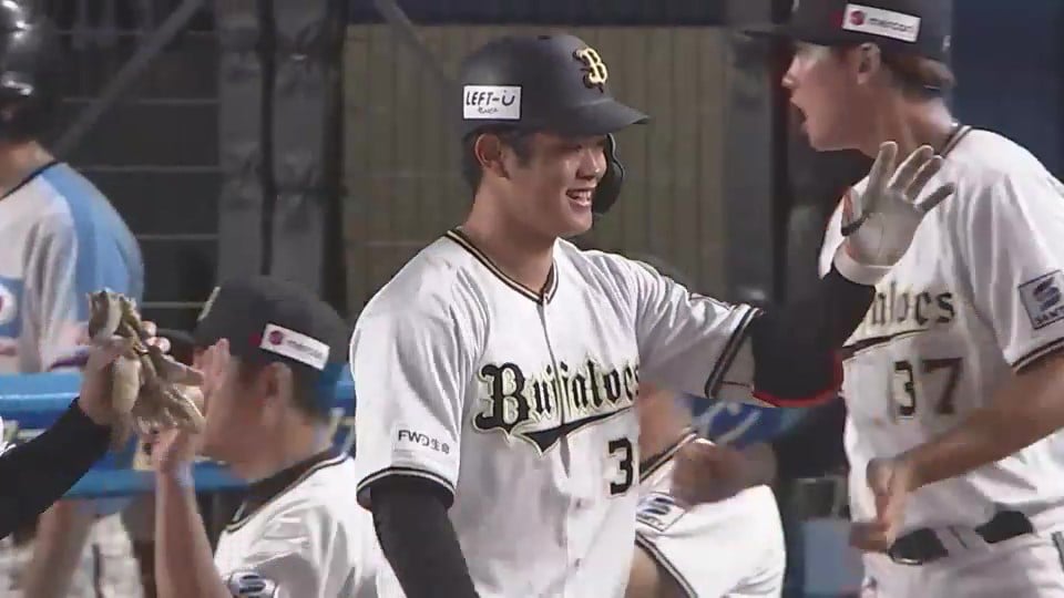 【7回表】バファローズ・太田椋 逆方向への2ランホームランを放ち、点差を広げる!!  2023年8月9日 千葉ロッテマリーンズ 対 オリックス・バファローズ