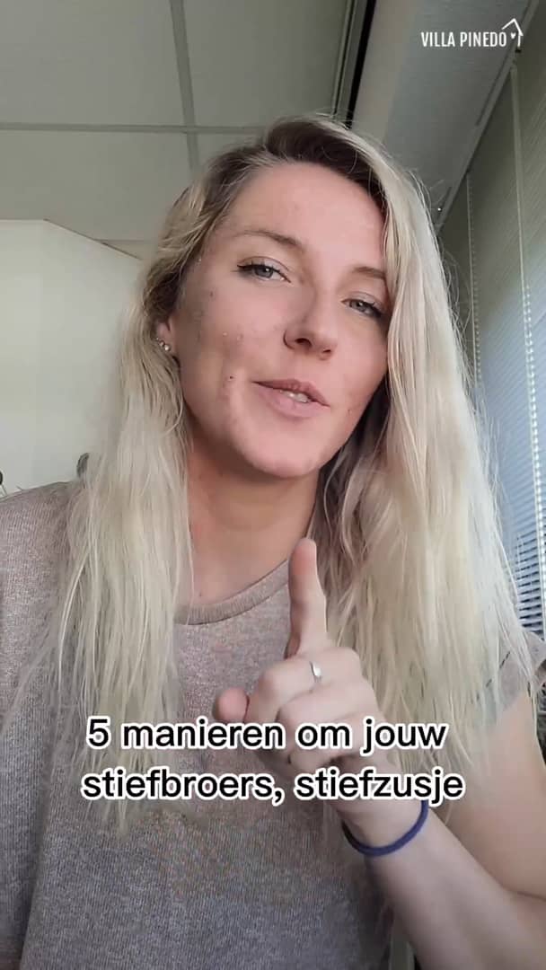 5 Manieren Om Je Stiefzusbroer Beter Te Leren Kennen On Vimeo 2157