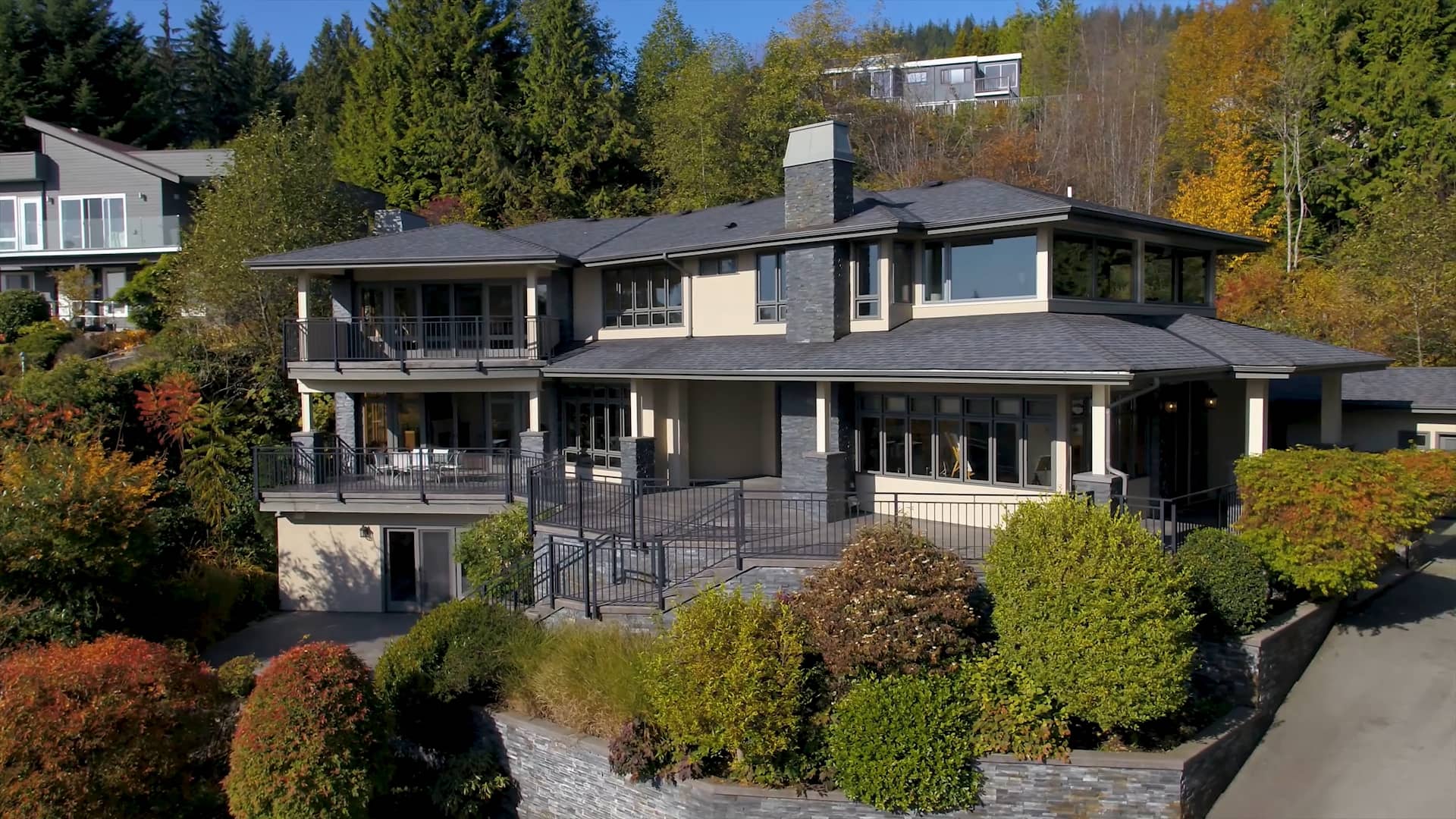 1125 Groveland Court, West Vancouver Swift Realty on Vimeo