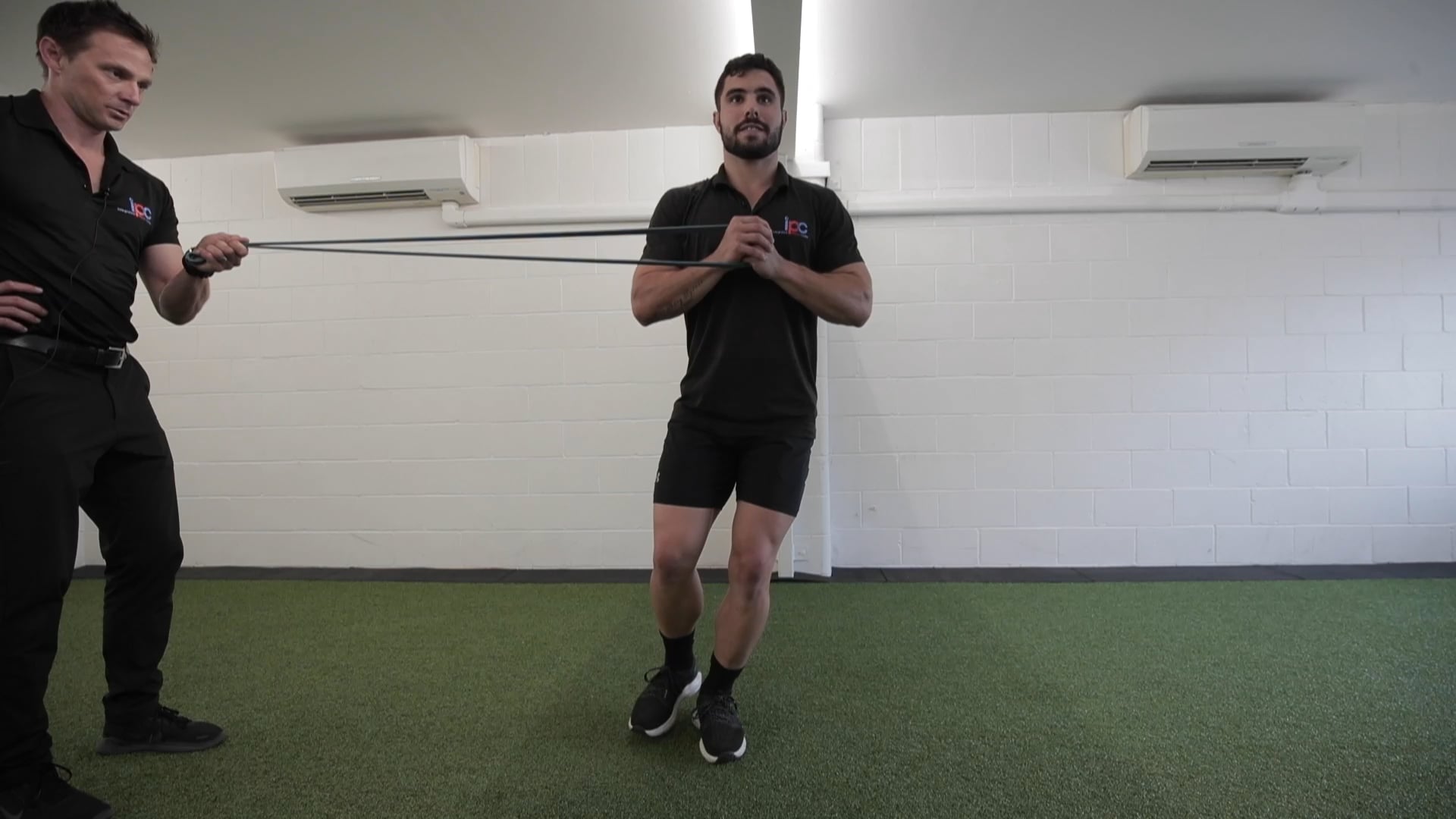 9.SL pallof press with band. ACL rehab on Vimeo