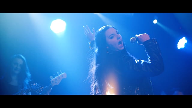 Rockowa sesja zdjęciowa dla agencji kreatywnej