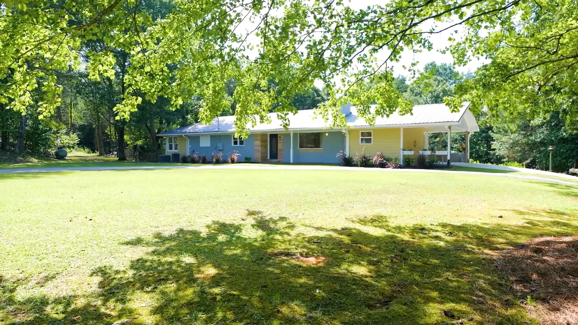 3272 Davis Bridge Rd. Gainesville, Ga. Highlight Tour on Vimeo