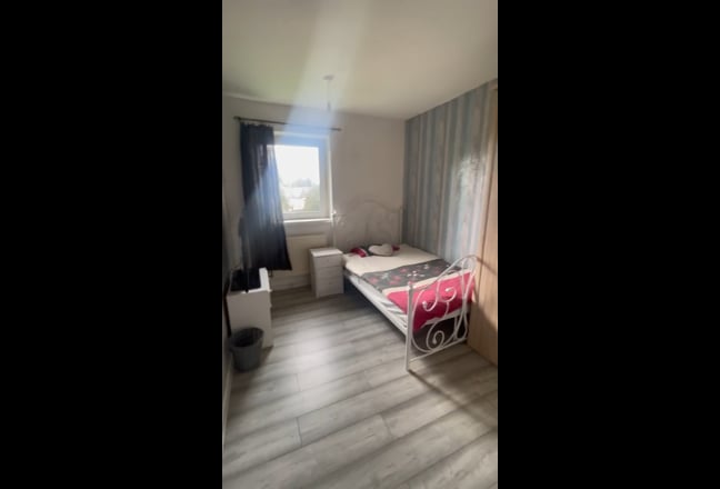  Double  room  to rent- female preferred!
 Main Photo