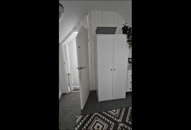 Video 1: 