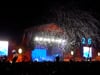Serpentinas blancas para Lori Meyers en el Sonorama 2023 - Paraddax