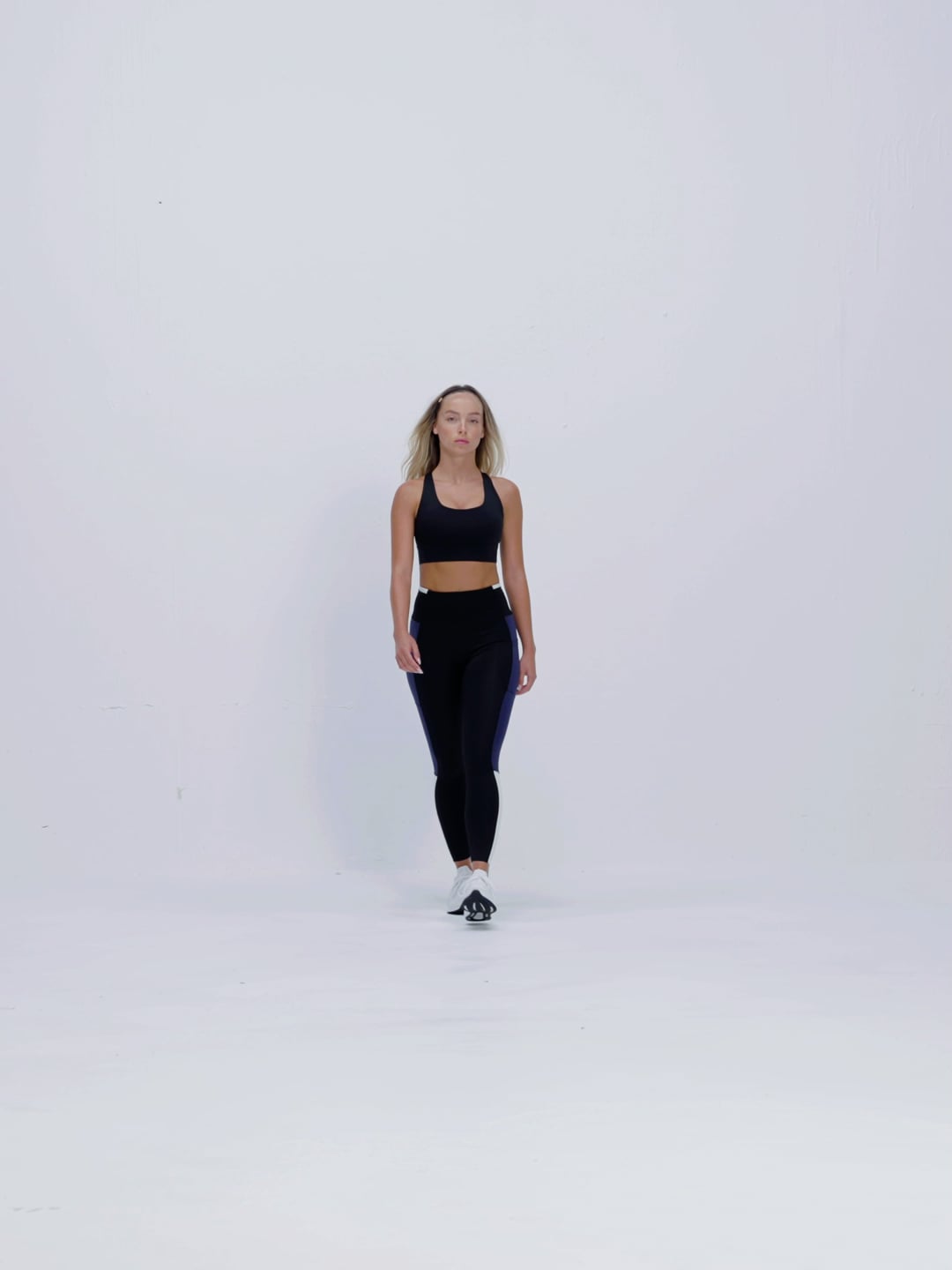 טייץ עם כיסים באורך ”25 מבד zoe