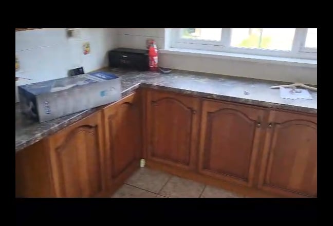 3 bed terraced house in East Ham Main Photo