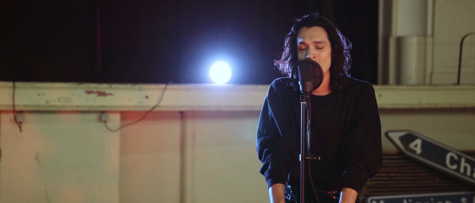 Joane - Tête Haute (Session acoustique) on Vimeo