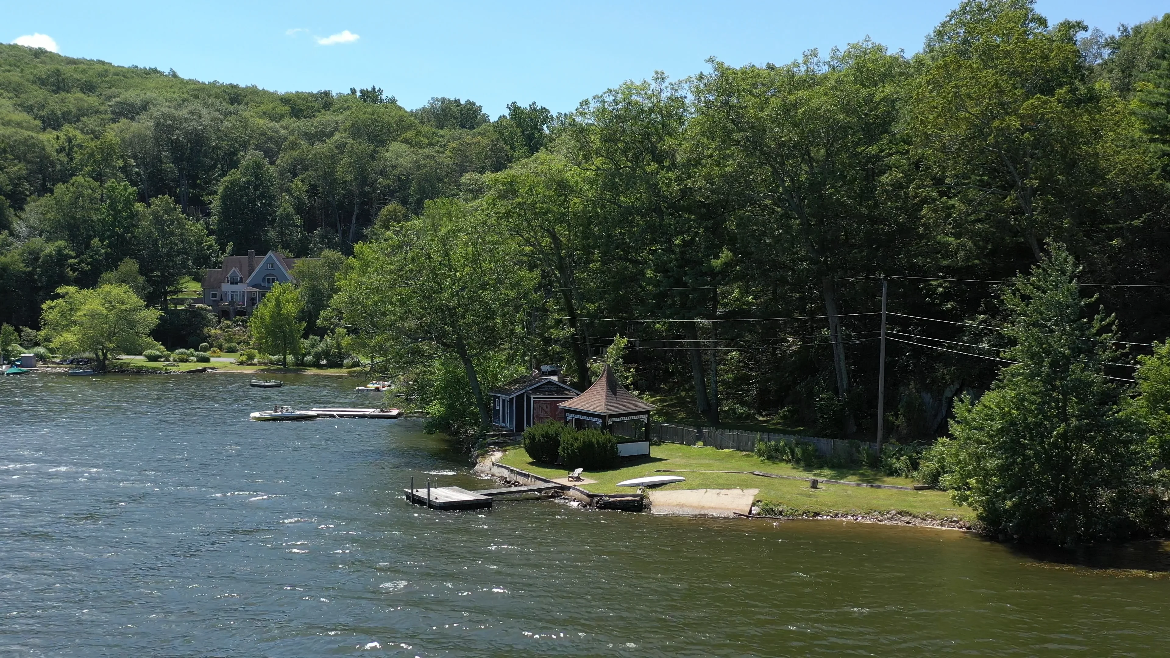 Rare Lake Waramaug Property in Washington, CT on Vimeo