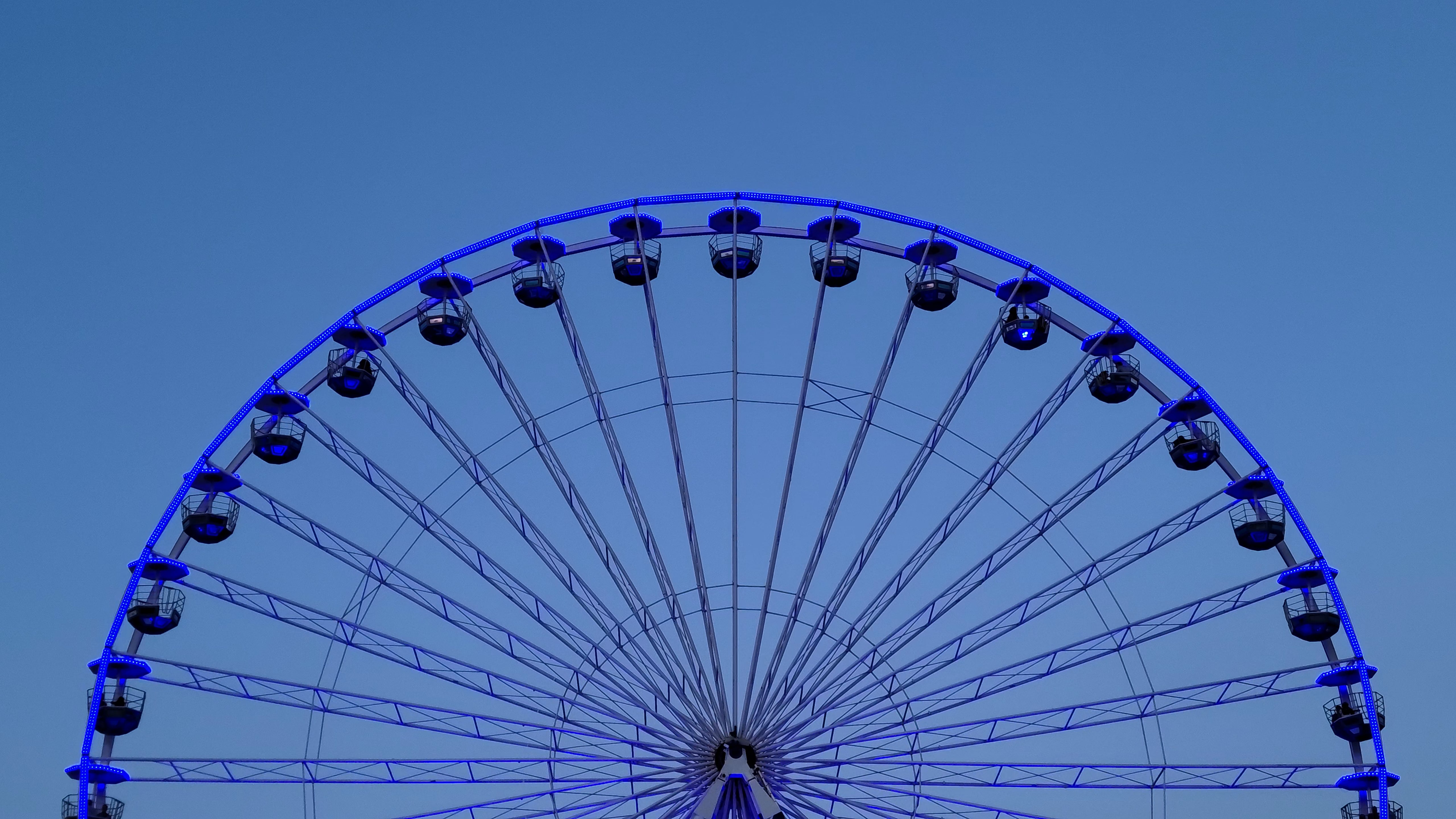 CFIRE_ferriswheel_01_8K_trailer on Vimeo