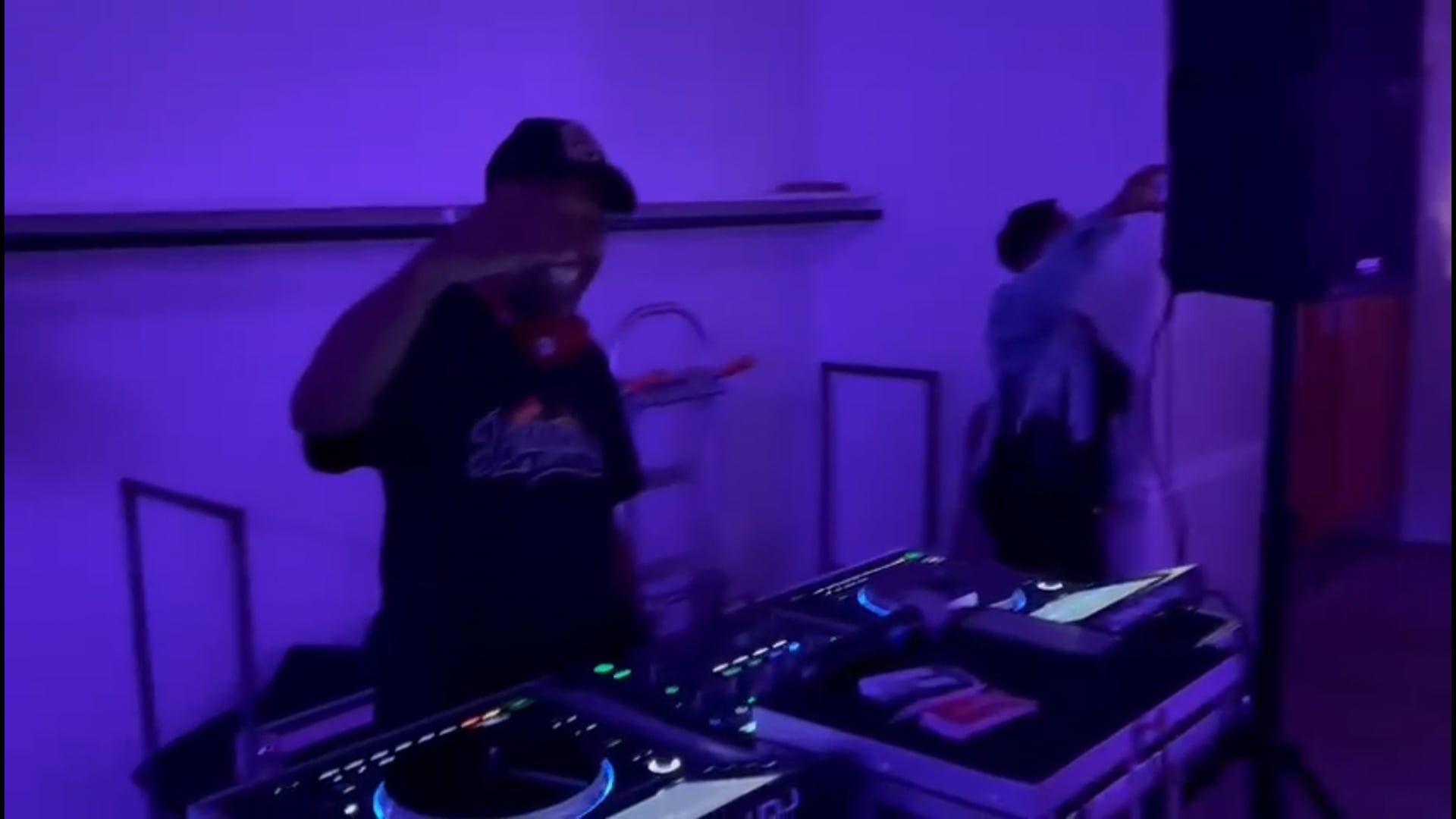 Promotional video thumbnail 2 for Prezidential DJ’s