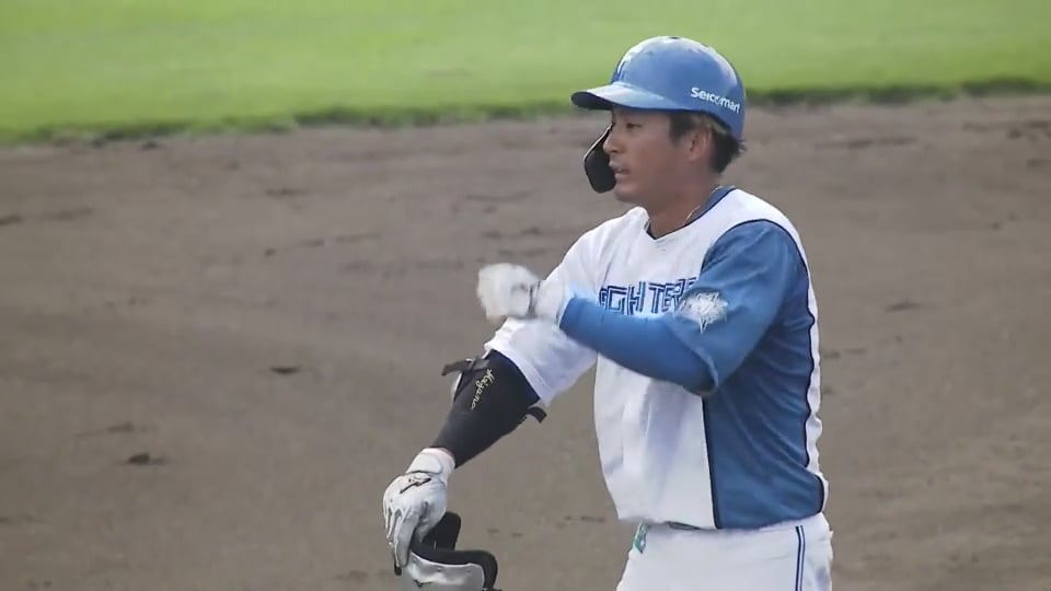 【ファーム】長打力も脚もある!! ファイターズ・水野達稀 先制の2点タイムリー3ベース!!  2023年8月16日 北海道日本ハムファイターズ 対 読売ジャイアンツ