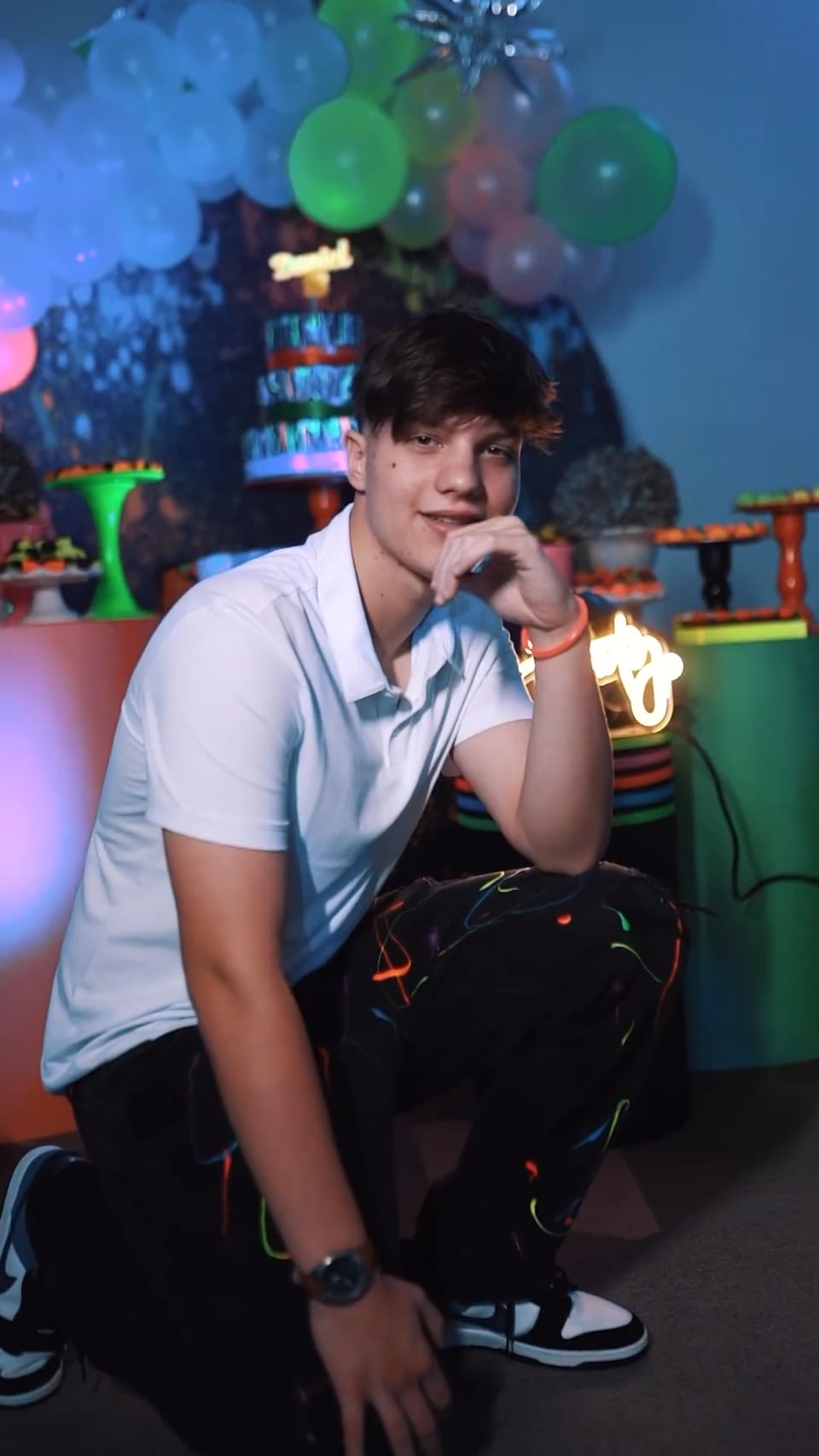 18th birthday party at Hyatt Place Orlando with DJ Fabio Neto and a packed dance floor