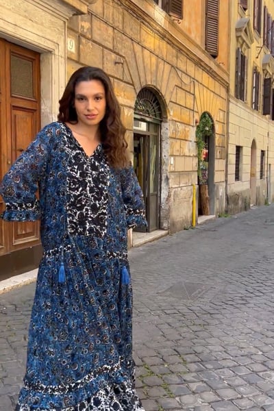 Video: Long Dress Ludovica