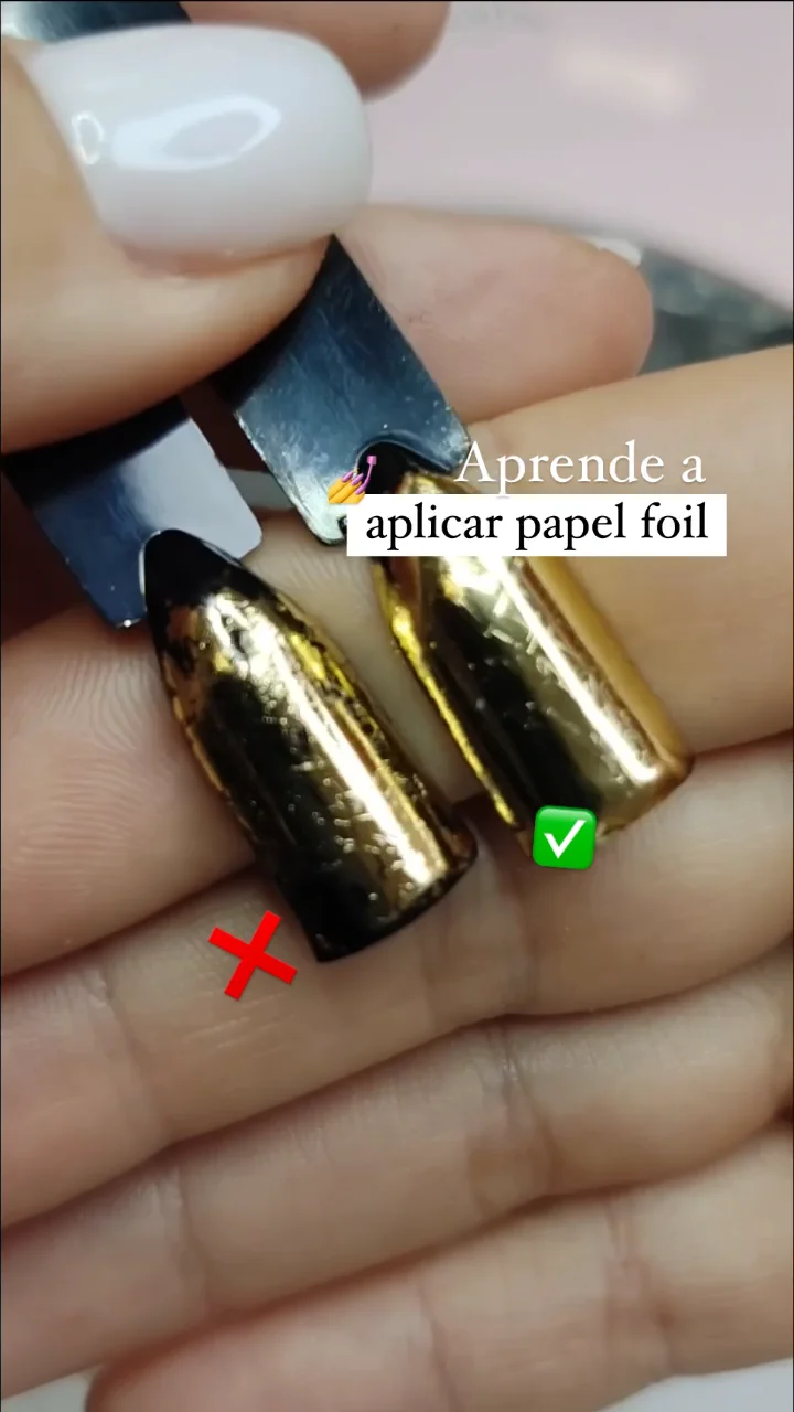 Bella - Tecnica Foil Nails (láminas de papel metalizado)