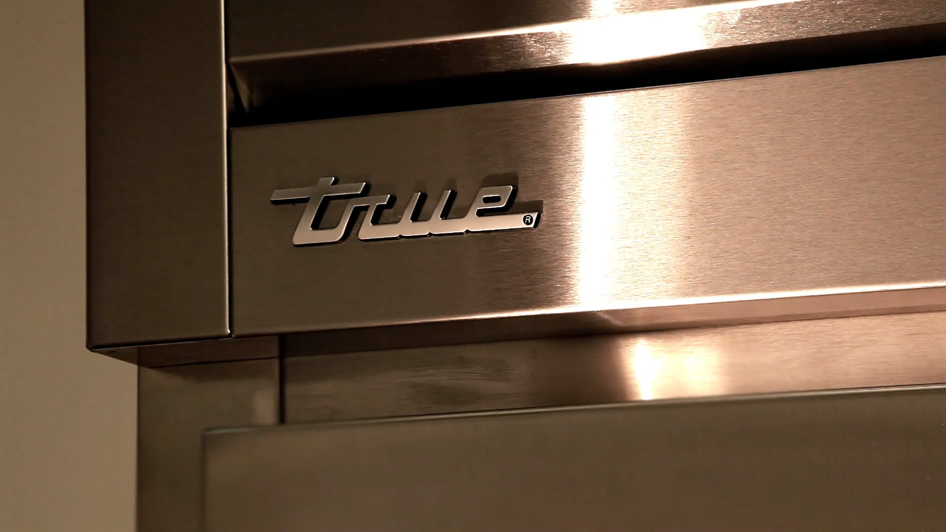 Matt Lucas & Josh Cowsert - countertop organization on Vimeo