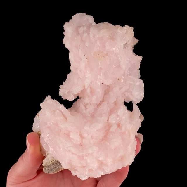 Calcite (Manganese-bearing) (beautiful form) | Nikolaevskiy Mine ...