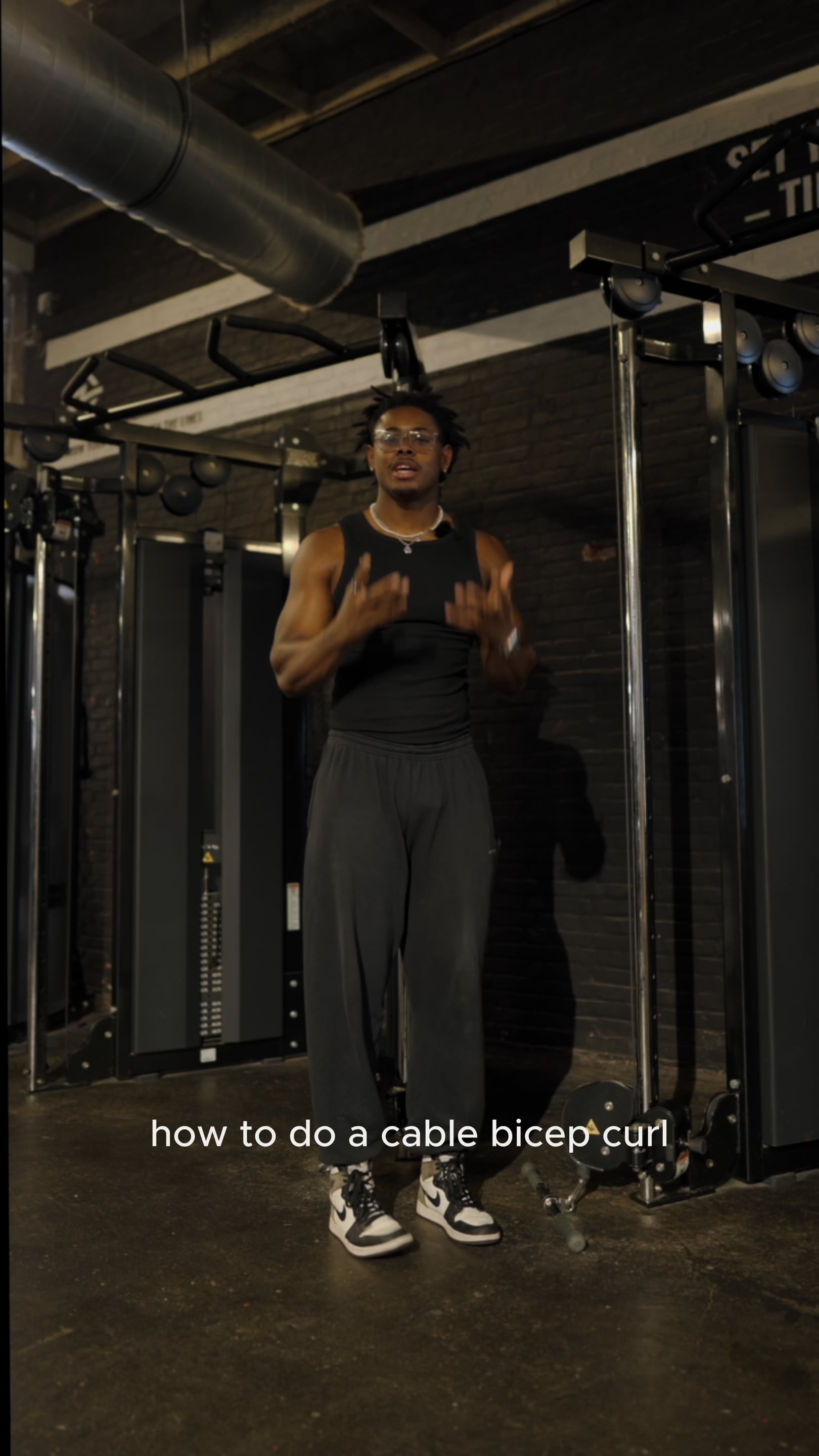 Cable bicep curls explained on Vimeo