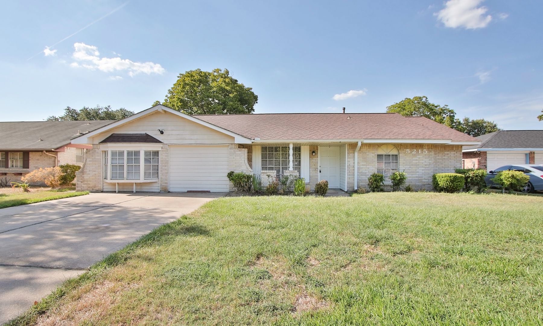 Houston House Rentals 4BR/2BA by Houston Property Management 5215