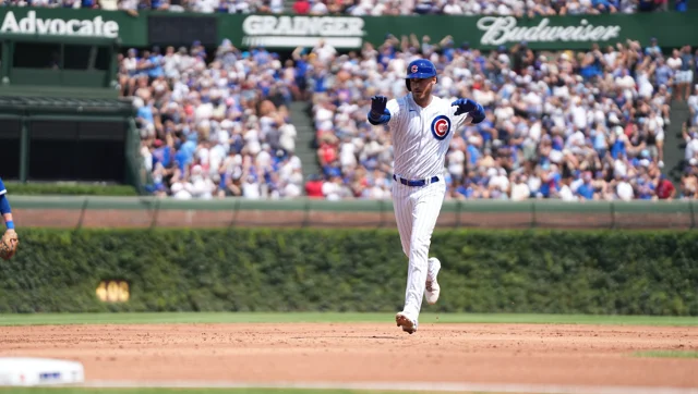 Cody Bellinger's ricochet infield single sparks Cubs over Brewers