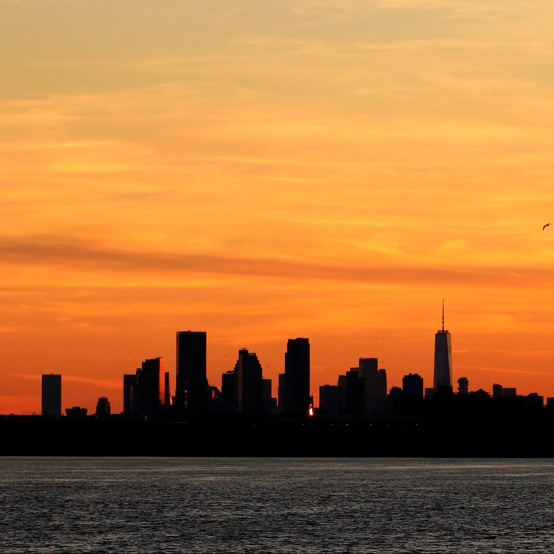 Private Car LAGUARDIA LIMO SERVICE LGA to Manhattan shorts (Copy) on Vimeo