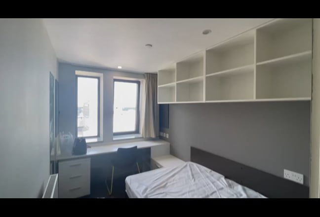Video 1: Ensuite
