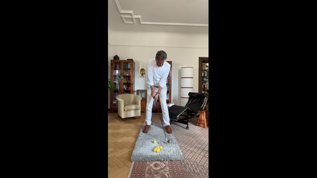 Play swing video