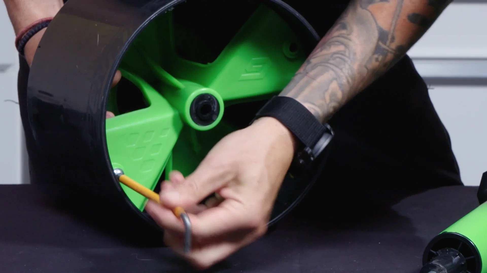 Huffy Green Machine 20 Wheel Sleeve Replacement on Vimeo