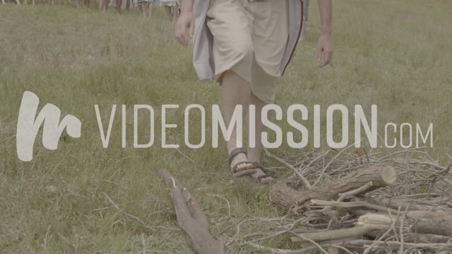 Elijah – Mt Carmel – Preparing Altar 007