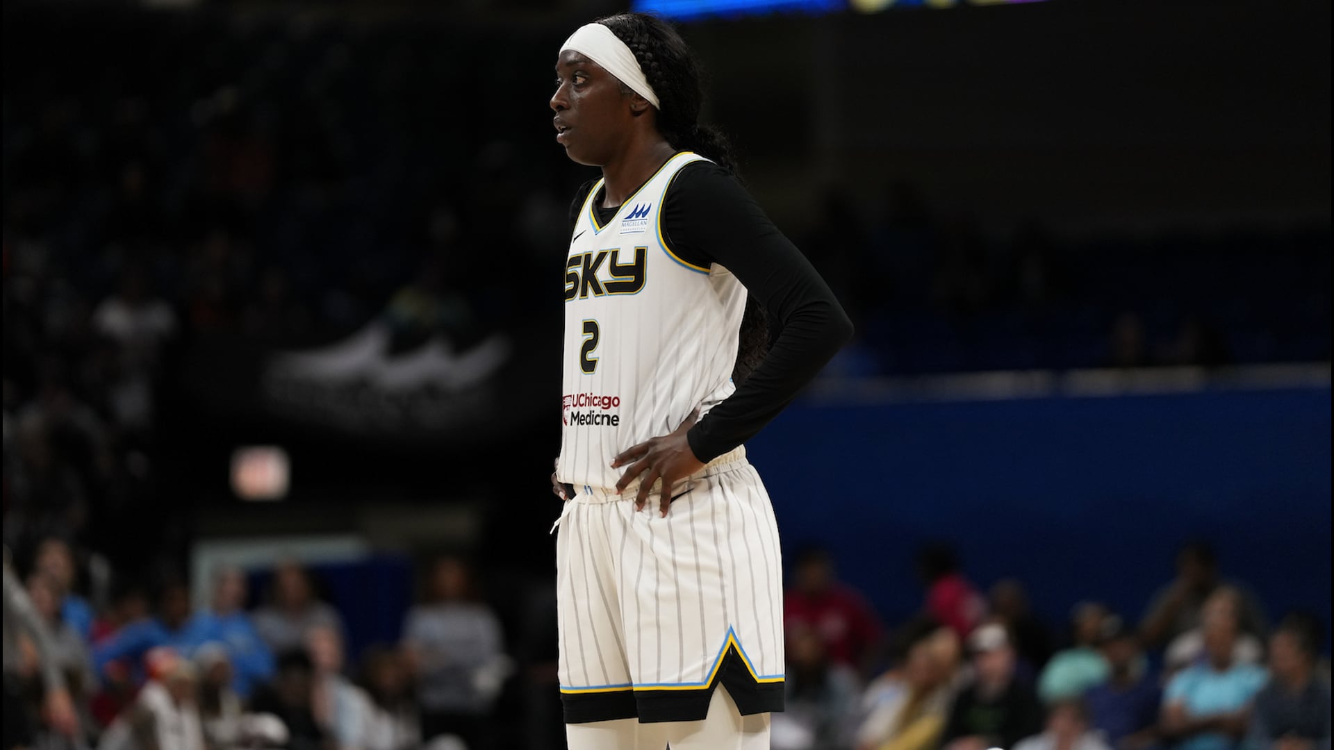 Sky pick up 5th straight loss to Connecticut